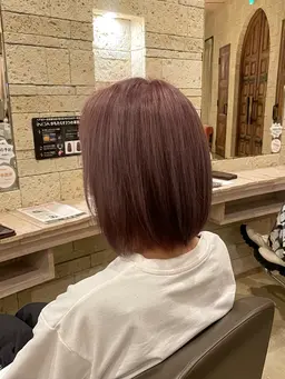 【2回目のご来店の方限定】全頭ブリーチ+クイックトリートメント💜(ケアブリーチ使用)