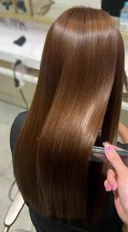 【ちゅる髪トレンドカラー】🫧＋艶treatment➕前髪われぐせ直しアイロンいらずの優しいお薬で癖を解決します✨️