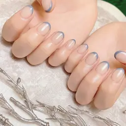 フレンチ、グラデーション、バーチャルフレンチ、wフレンチ。オフ込み♫¥4500