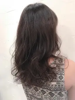 ⭐️【 話題の低ダメージ 】カット+デジタルパーマ+生トリートメント⭐️