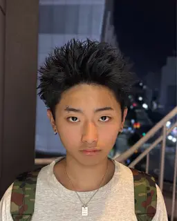 スパイキーショート