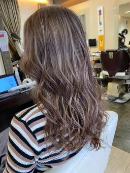 カット+全体カラー+ハイライト込