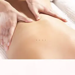 太もも　ふくらはぎ　足裏