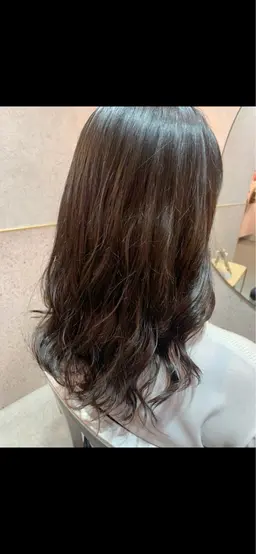 似合わせカット✂️＋コテ巻き風デジタルパーマ🌀＋髪質改善トリートメント🧖‍♀️