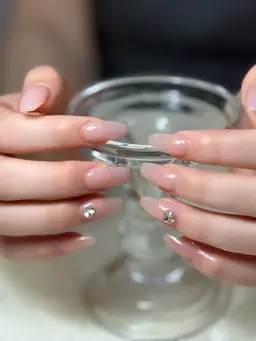 𝐡𝐚𝐧𝐝｜肌馴染みいい美爪スキンカラー🩰+長さだし10本