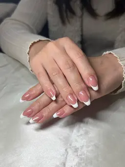 グラデーションorフレンチ❣️