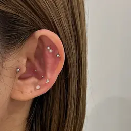 耳つぼジュエリー💎✨️