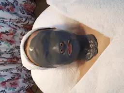 毛穴の汚れもスッキリ✨クリーンパック➕アドバンスコース(50分)フェイシャル　肩　デコルテ　ヘッド　合計８0分🎵