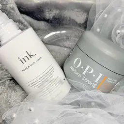 【ハンドスパ】OPIスクラブ×高保湿パラフィンパック🌿思わず触れたくなる潤い美肌へ🫧