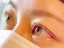 空き時間限定　4Dflowまつ毛パーマ☆ハリコシUPのspトリートメント付　アイシャンプー付き