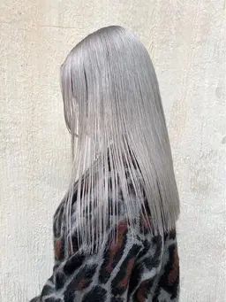 （U24）カットなしのブリーチ、カラー、トリートメントのメニューです♬