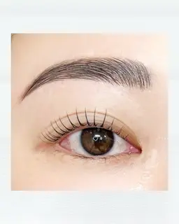 まつ毛パーマ＋美眉スタイリング(毛流れ矯正＋wax)