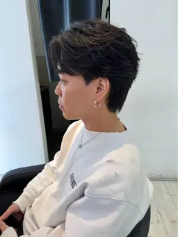 大人気❣️フェザーパーマ・カルマパーマ・ダウンパーマetc.🧑🏻‍🦱