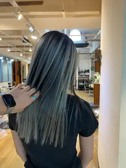 バレイヤージュ＋トリートメント