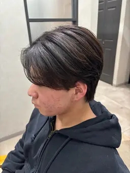 【メンズ1番人気！】カットのみ/軽くアイロンを通して手ぐしだけでもナチュラルな毛流れ感を表現できるオススメスタイル❕