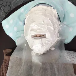 もちもち美白肌を実感！炭酸美白石膏パック4600円　リフトアップ小顔マッサージ付50分