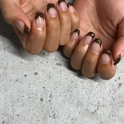 《期間限定価格》定番人気💅フレンチネイル(バード仕上げ/フィルイン　無料！)