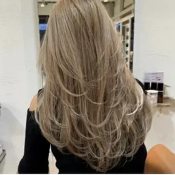 💎カットモデル様大募集💎【韓国風🇰🇷】動きのあるレイヤーカット➕内部補修トリートメント付✨