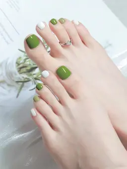 【練習モデル】フット🎀ワンカラーorラメグラ＋フットバス付き✨