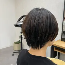 【レディース限定】【19​〜​34歳限定】ショートカット+トリートメント