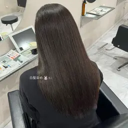 【 営業後 】 白髪染め限定メニュー 🐰🩵🍀 ➕さらさらトリートメント🧴♡