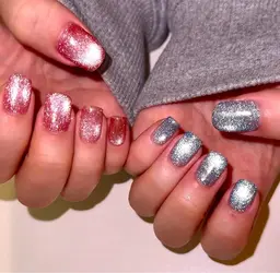 【オフあり可】マグネットワンカラー🌟フラッシュマグ/ちゅるんマグ有　大きめパーツ2つ💎🎀粒サイズ10粒✨