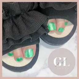 【11時〜20時終了】オススメ🩵 (オフなし)フットマグネットネイル💅🏽🎀