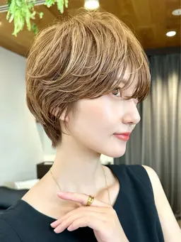 似合わせショートカット+ Aujuaトリートメント＋5分スパ【ショートカット限定】