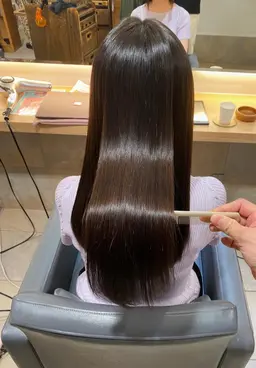 縮毛矯正＋シルクトリートメント