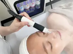 [毛穴洗浄]ハイドラフェイシャル（全顔）