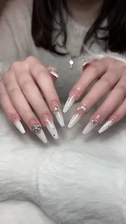 10本統一 フレンチ,グラデーション,チーク,ドット💍🎀*♬೨̣̥