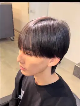 【3/10まで期間限定無料‼️】カット+縮毛矯正(トリートメント付き)