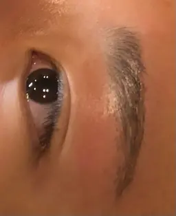 ✨アイブロウデザイン✨【デザイン•カット•ワックス脱毛】​〜​施術後口コミいただける方10%割引or施術ランクUP​〜​