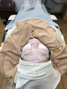 🍒アロマデコルテエステシェーブリンパ流し 経絡経穴あり