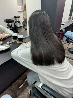 【カット不可】《ミディアム》🧩髪質改善ストレート🧩¥9900​〜​