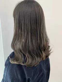 カット+グロスカラー