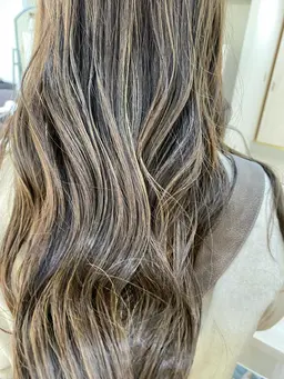 人気なんです😍カット＋ハイライト＋カラー＋トキオorケラチントリートメント❗️