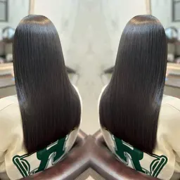 ⚜️【乾かしただけで理想のうる艶髪 美髪矯正】⚜️※癖、うねりが気になる方はこちらのメニューがオススメ🔥