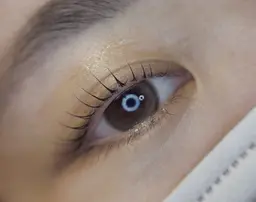 【Jrアイリスト担当KANO】ラッシュリフト上のみ ご新規様限定価格です☘️1日2人限定になります😌