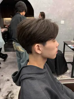 マッシュ/センターパートカット