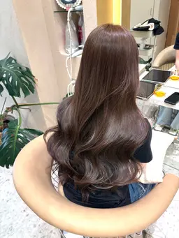 【12月当日予約限定✨】低ダメージワンカラー＋1stepトリートメント🩷