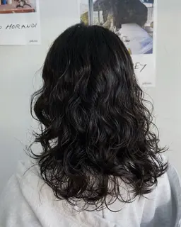 🌟🆘12/20(土)限定無料🌟韓国風パーマ【調整カット➕パーマ➕トリートメント➕シャンプーブロー】