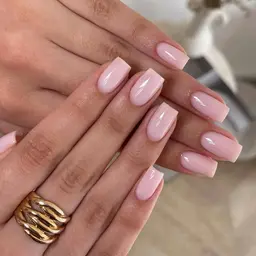 【自爪】ワンカラー（丁寧ケア込み）　¥3980