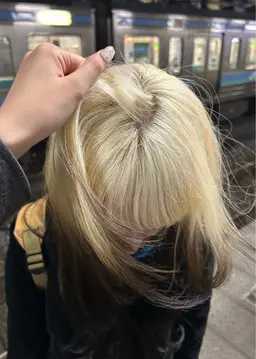 エフェクトブリーチ+カラー[ブリーチの概念を覆す、今1番ダメージしないブリーチ]