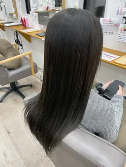 縮毛矯正(酸性ストレートでも可)