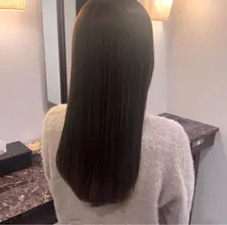 《モデル様限定価格》 カット&カラー　※ミディアムまたはロングの方に限らせていただきます🙇‍♀️