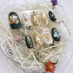 ネイルチップ（お好きなデザイン）成人式やブライダル等に‼︎minimo特別価格です！