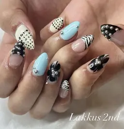 ⭐︎オフ無し⭐︎ハンド☆アートし放題90分(持ち込み画像OK♪)※大きいデコパーツはございません☆ご新規様限定