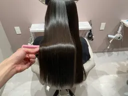 ⭕️艶髪にしたい人必見⭕️縮毛矯正+カット+オージュアトリートメント☘️