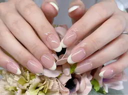 フレンチネイル(ベース色なし)